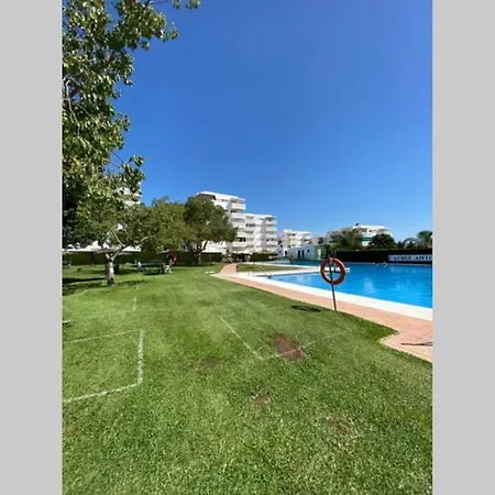 Apartamento Piso Completamente Reformado, A Estrenar En Urb. Parque Antena,